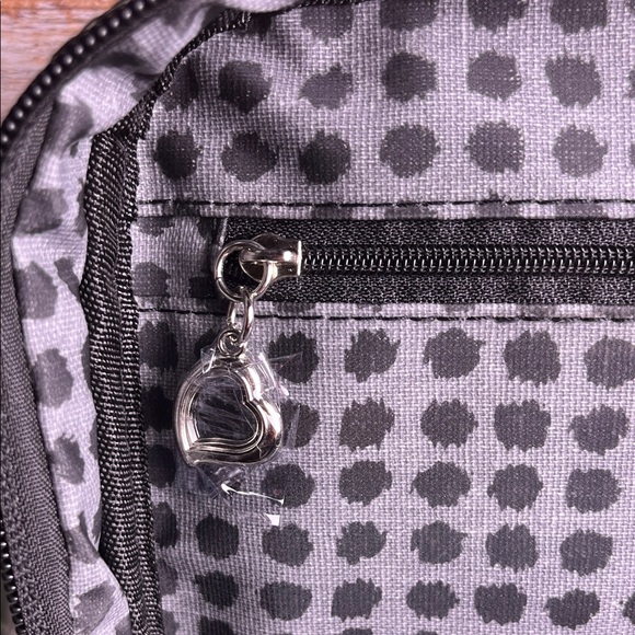 Bella Russo Black White Floral Flower Cosmetic Bag Case NWT - Picture 7 of 13